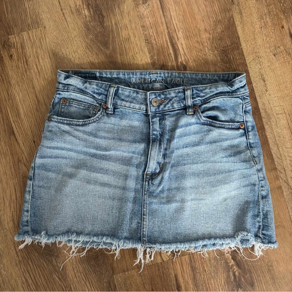 American Eagle Blue Denim Skirt - Size 10